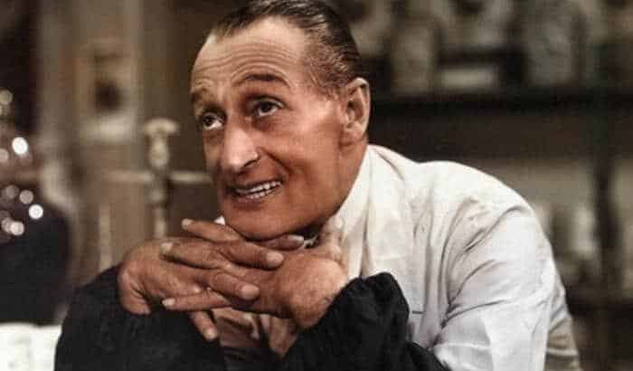 Totò il suicidio d'amore dell'amata Liliana, la cecità mentre era in scena, le persecuzioni del regime