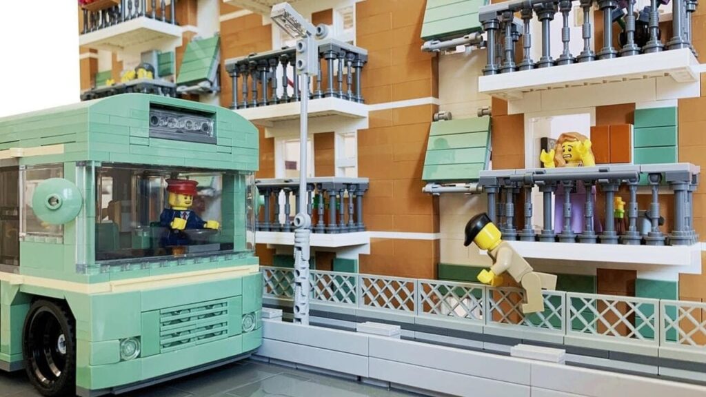 lego Fantozzi autobus Paolo Villaggio