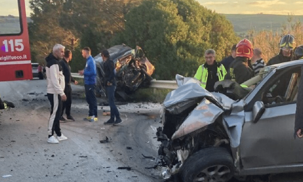 Drammatico incidente sulla strada provinciale a Trapani, il bilancio è drammatico: muoiono in 6