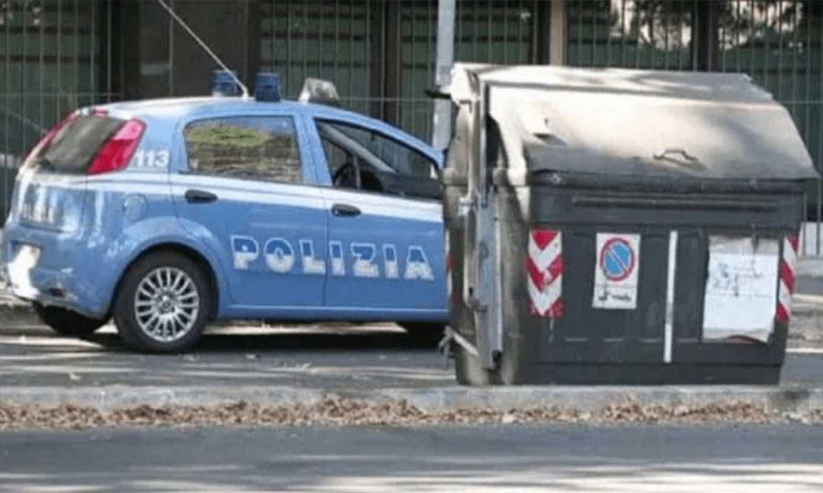 Feto morto in un cassonetto a Milano sul posto sanitari e forze dell’ordine