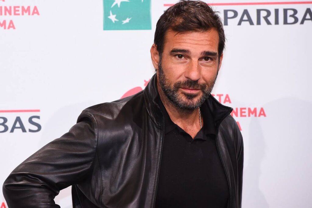 “Ogni tanto bisogna deludere il pubblico”, 51 anni fa è nato Edoardo Leo