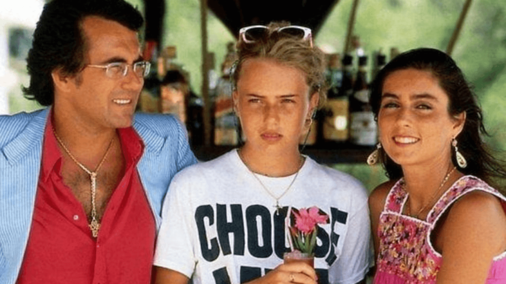 Scomparsa di Ylenia Carrisi, Romina Power e il figlio Non crediamo alla versione della polizia, forse è viva