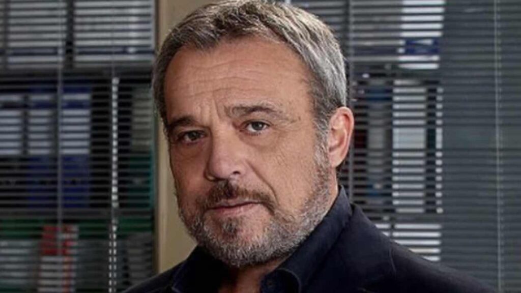 Amendola Il lavoro è fatica, oggi i giovani non sono umili e non vengono al mio ristorante, l'attacco dell'attore