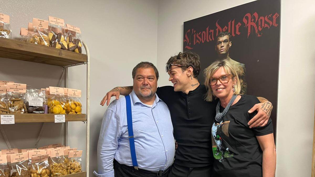 Blanco inaugura L'isola delle rose a Brescia, la pasticceria a conduzione familiare