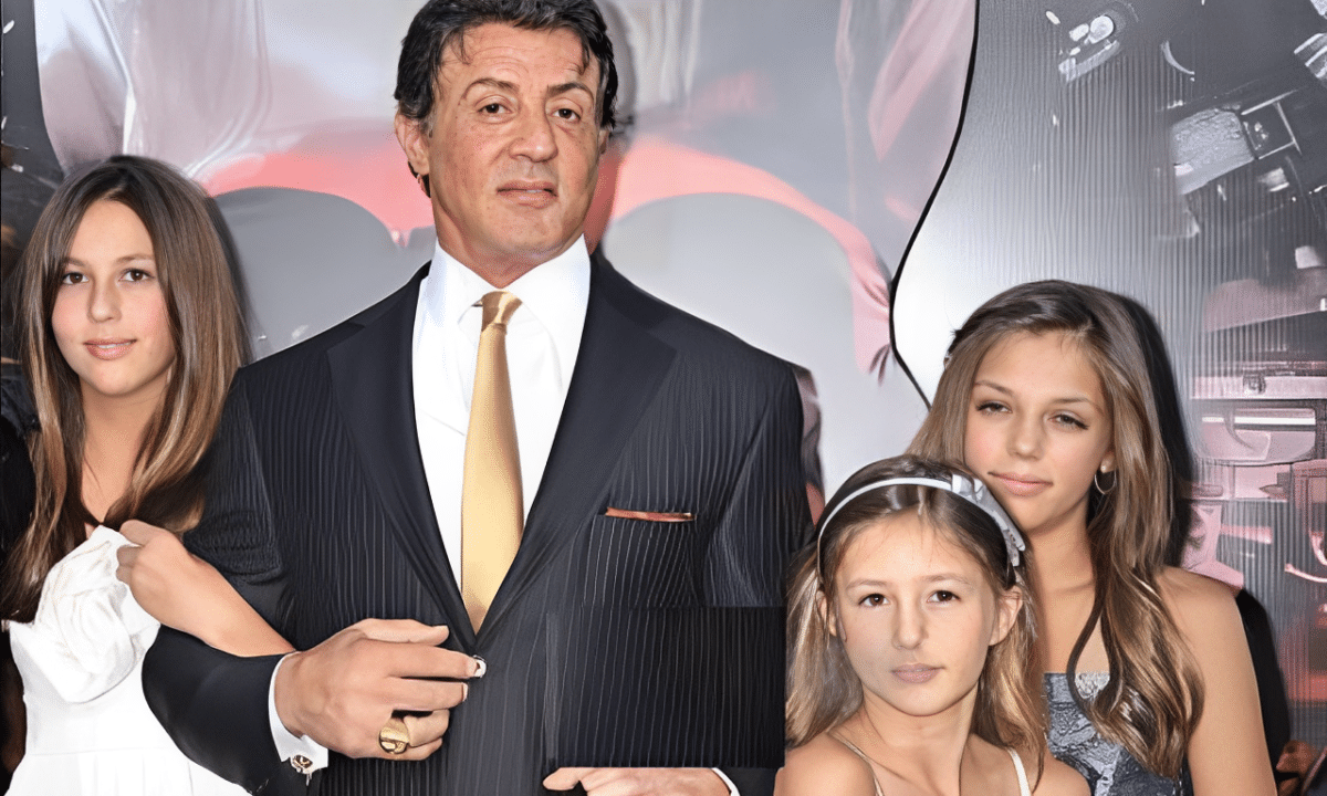 Ecco come sono diventate le figlie di Stallone oggi sono le nuove regine di bellezza USA, ecco le foto aggiornate