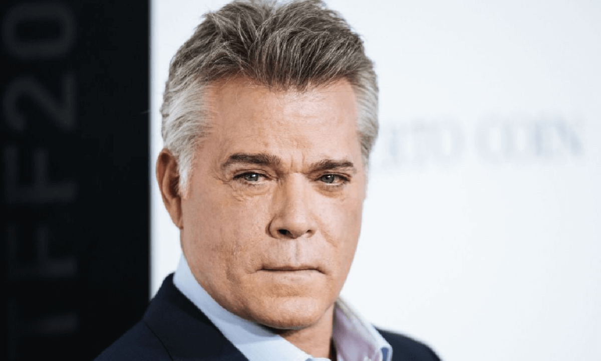 Ecco di cosa è morta la star Ray Liotta l'attore è scomparso lo scorso anno a 67 anni