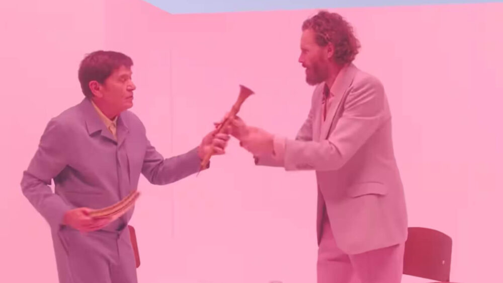 Evviva la nuova canzone di Gianni Morandi