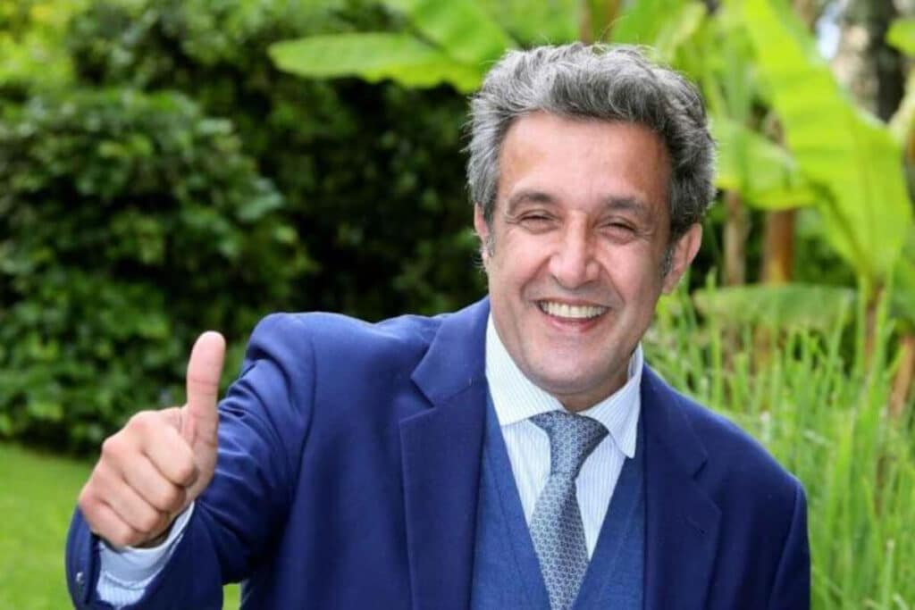 Flavio Insinna abbandona L'eredità?