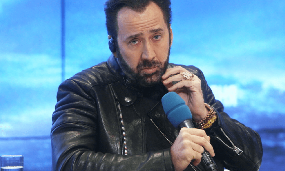 Nicolas Cage, l'attore beve ancora, sentite che dice Ricordo quando ero all'interno dell'utero