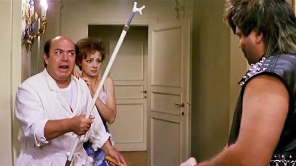 Occhio, malocchio, prezzemolo e finocchio; Banfi papà di una giovanissima Gegia (VIDEO) Obsoleto a me