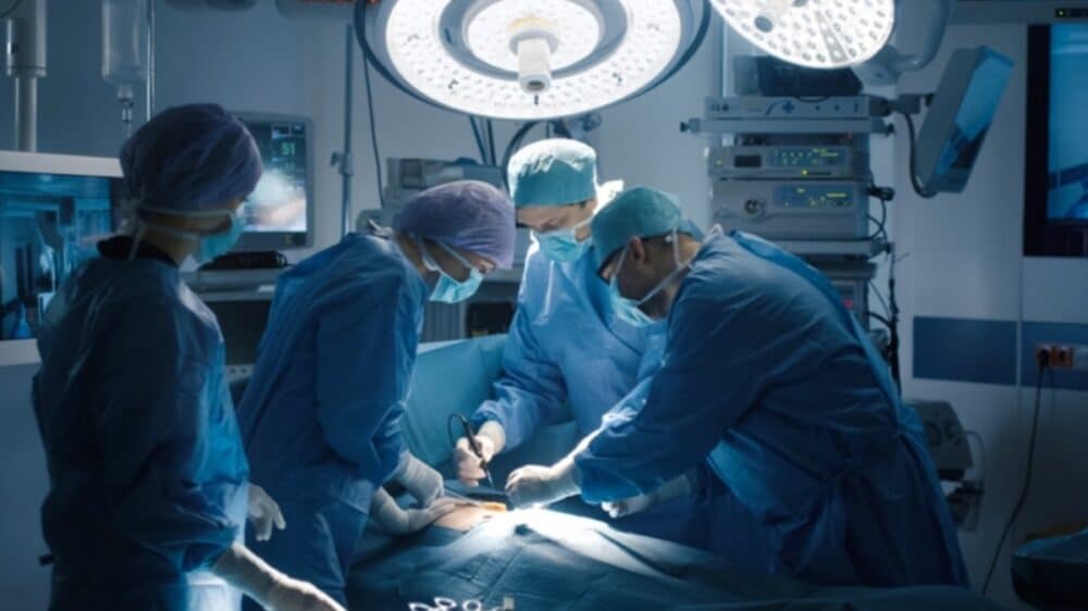 San Camillo, tumore al pancreas considerato inoperabile trattato grazie alla radioterapia interna: primo caso in Italia