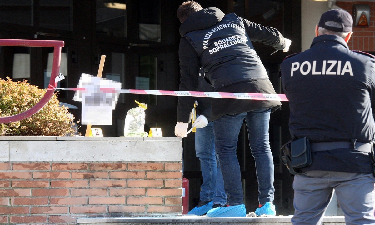 Reggio Calabria, poliziotto si suicida con la pistola d'ordinanza