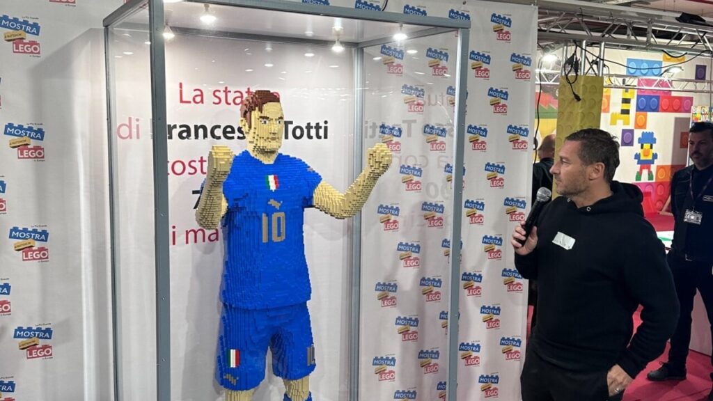 Francesco Totti Lego