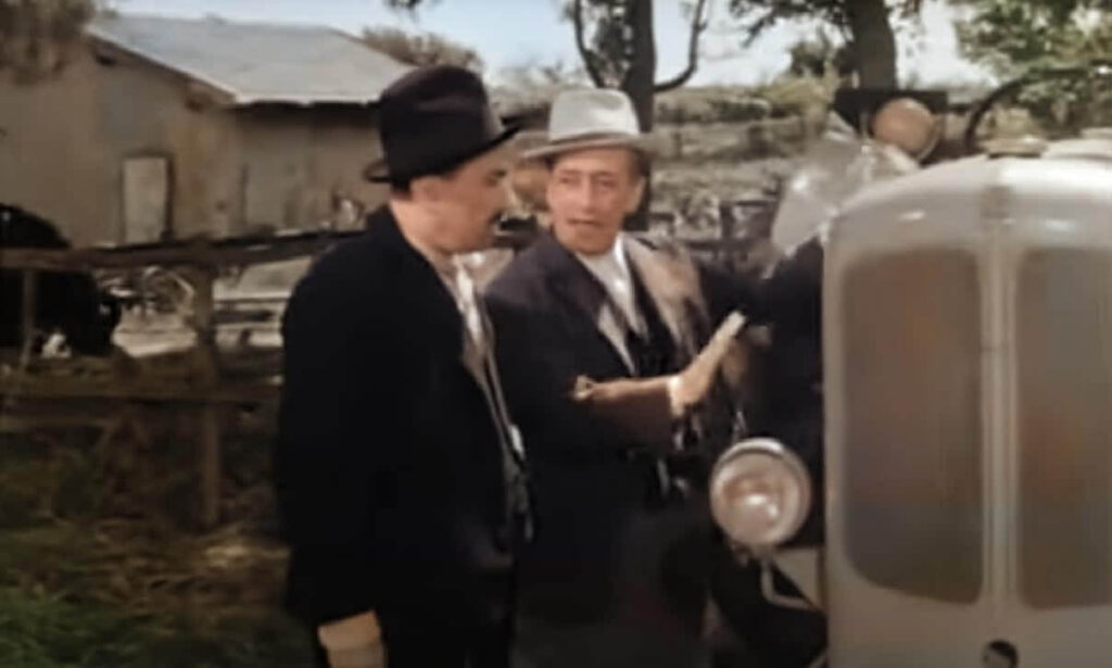 Totò, Peppino e la malafemmina, il memorabile acquisto del trattore (VIDEO) Quanto l'hai pagato