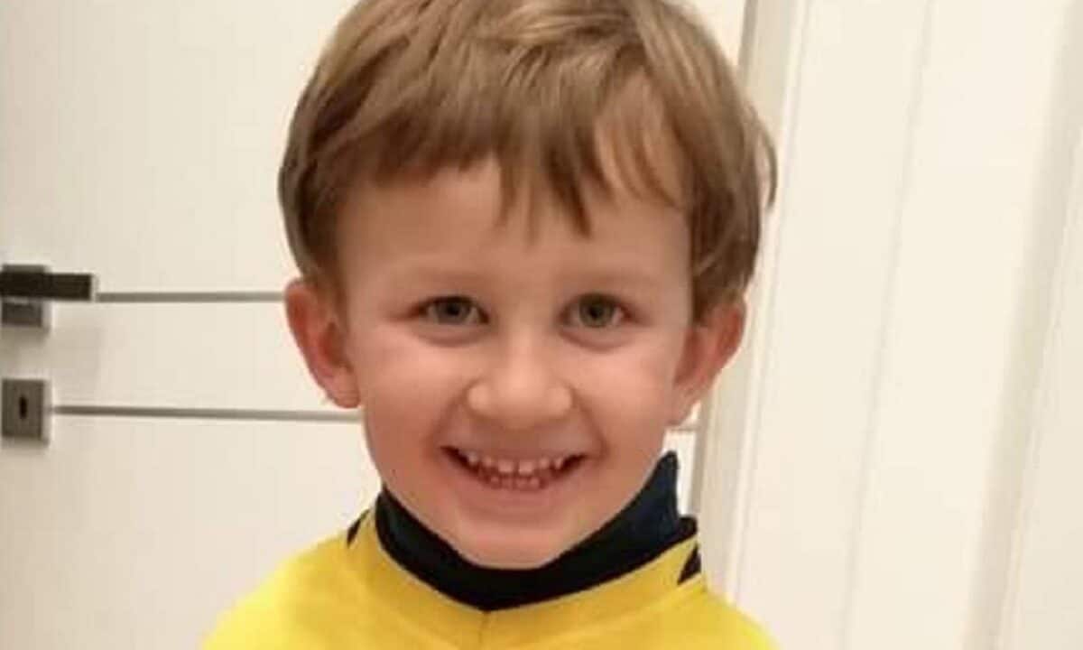Evan muore a soli 4 anni dopo malore a scuola