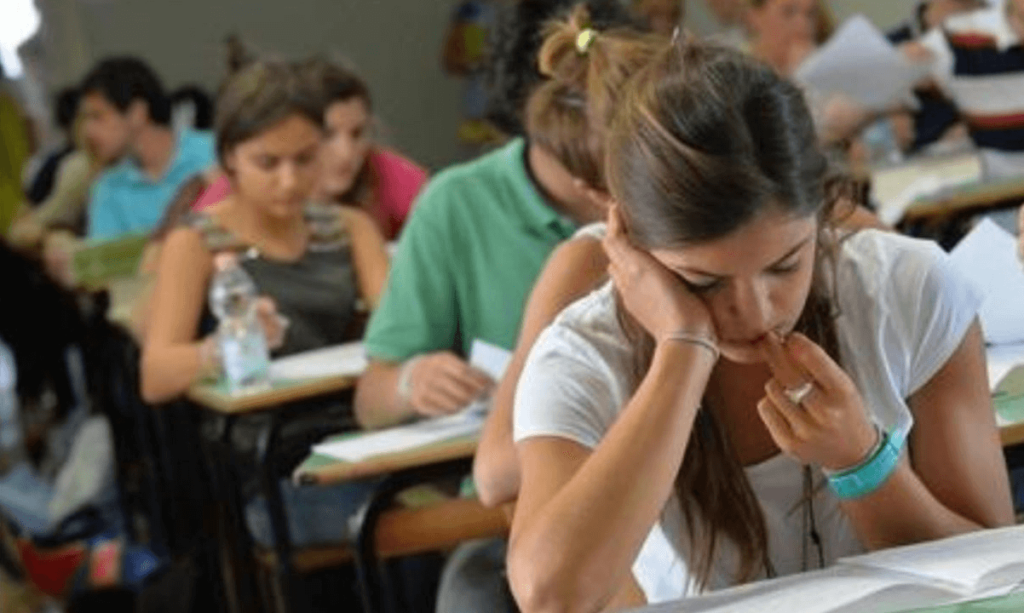 I giovani non sanno quanto fa 1099 + 2 (VIDEO) le inquietanti risposte, il filmato