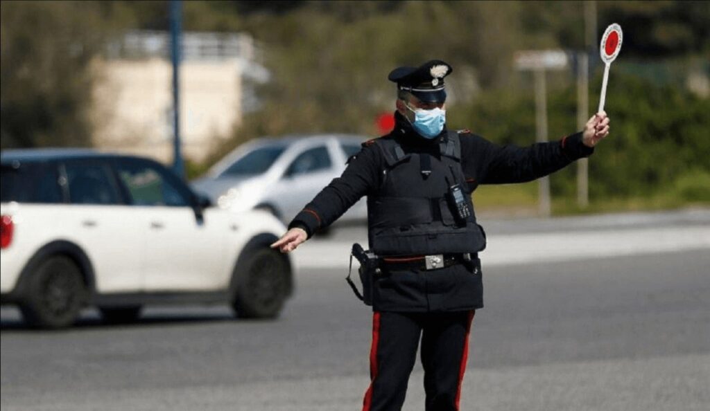 Arrestato finto carabineire