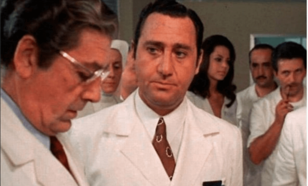 Lo strano caso del dottor Guido Tersilli: la scena cult che si sposa con il modo di fare italiano