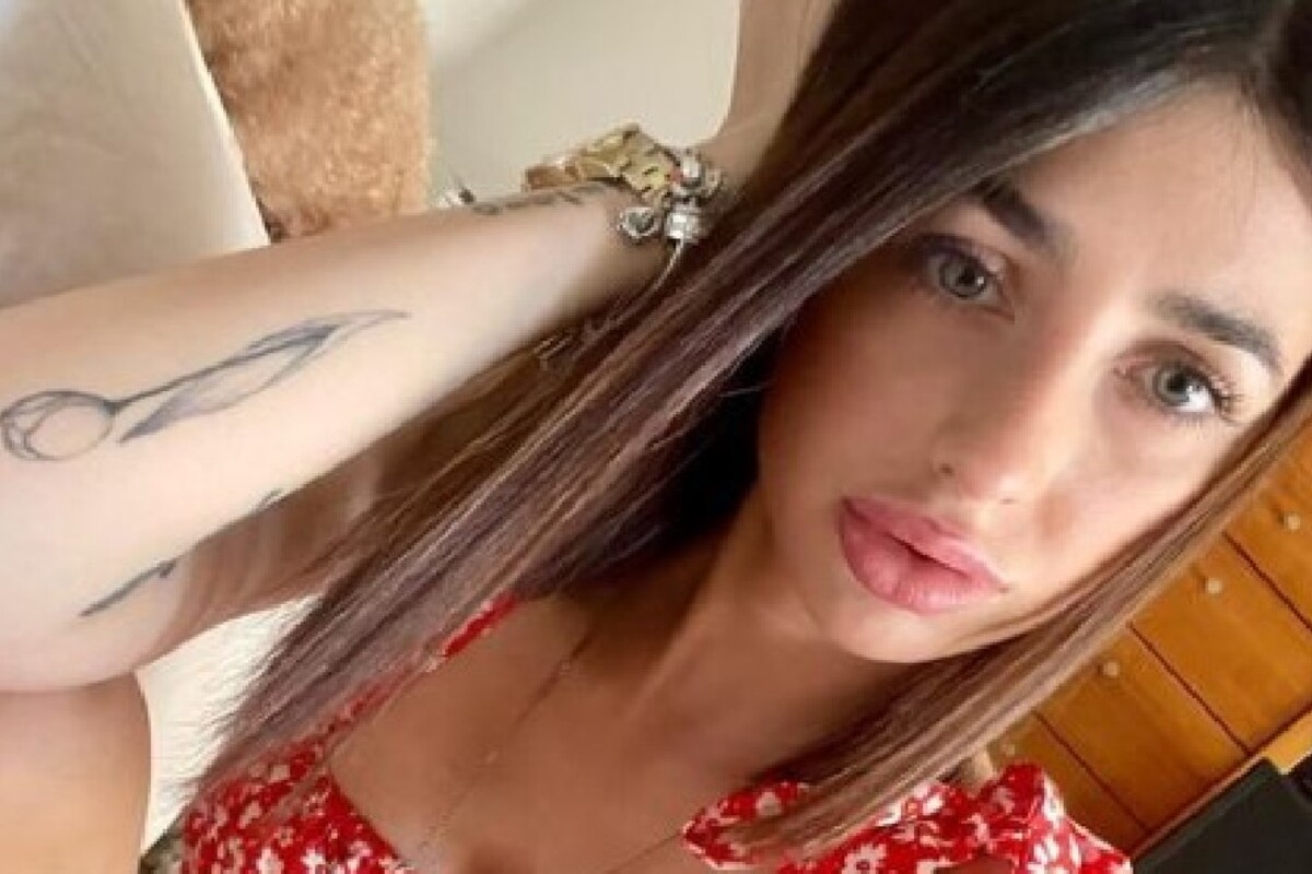 Modella Di Onlyfans Gira Un Video Hard Con Un Abbonato Poi La Scoperta