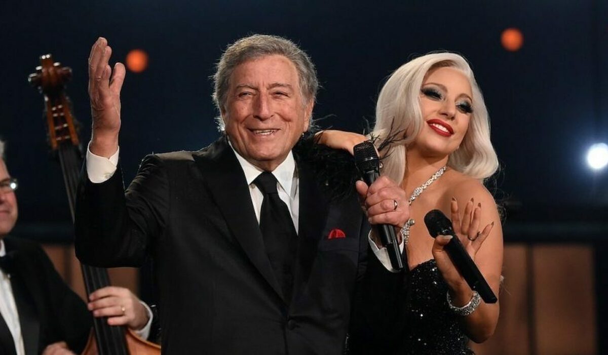 In 70 anni di carriera pubblicò 100 album, vinse 20 Grammy e due Emmy. Duettò con Lady Gaga, Red Hot Chili Peppers, Aretha Franklin, Amy Winehouse, Paul McCartney, Steve Wonder, Elton John, Barbra Streisand, Elvis Costello e Céline Dion
