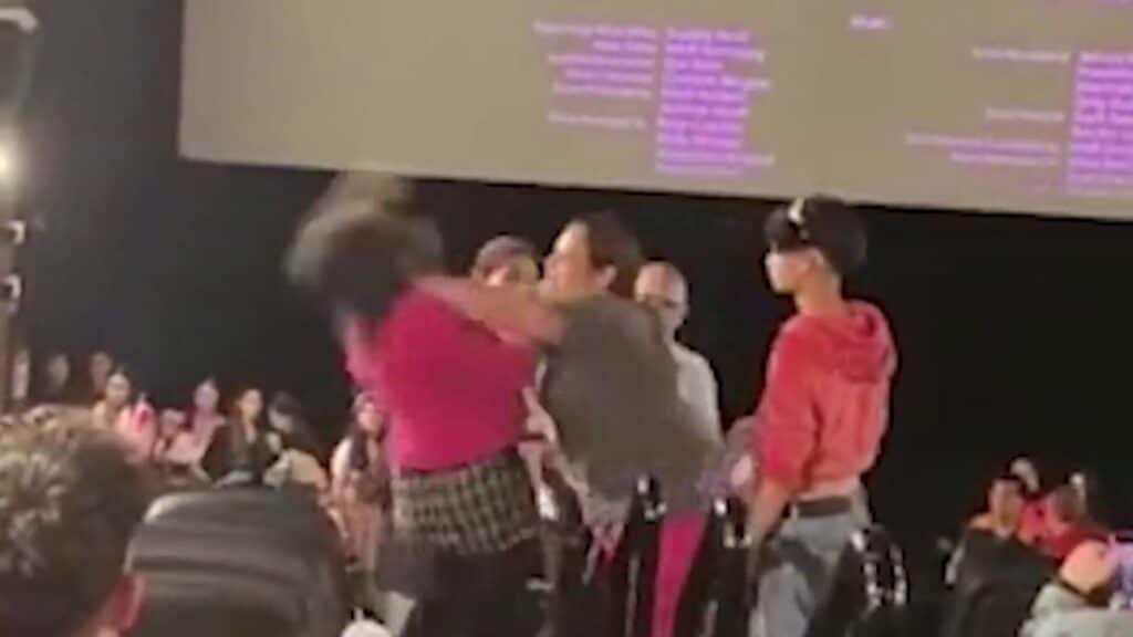 barbie rissa durante il film