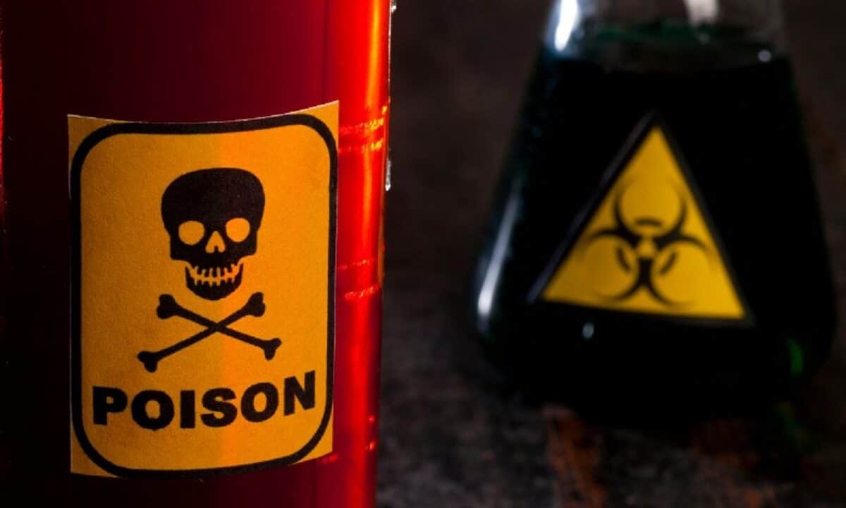 Rimini, cerca di uccidere il marito con veleno per topi