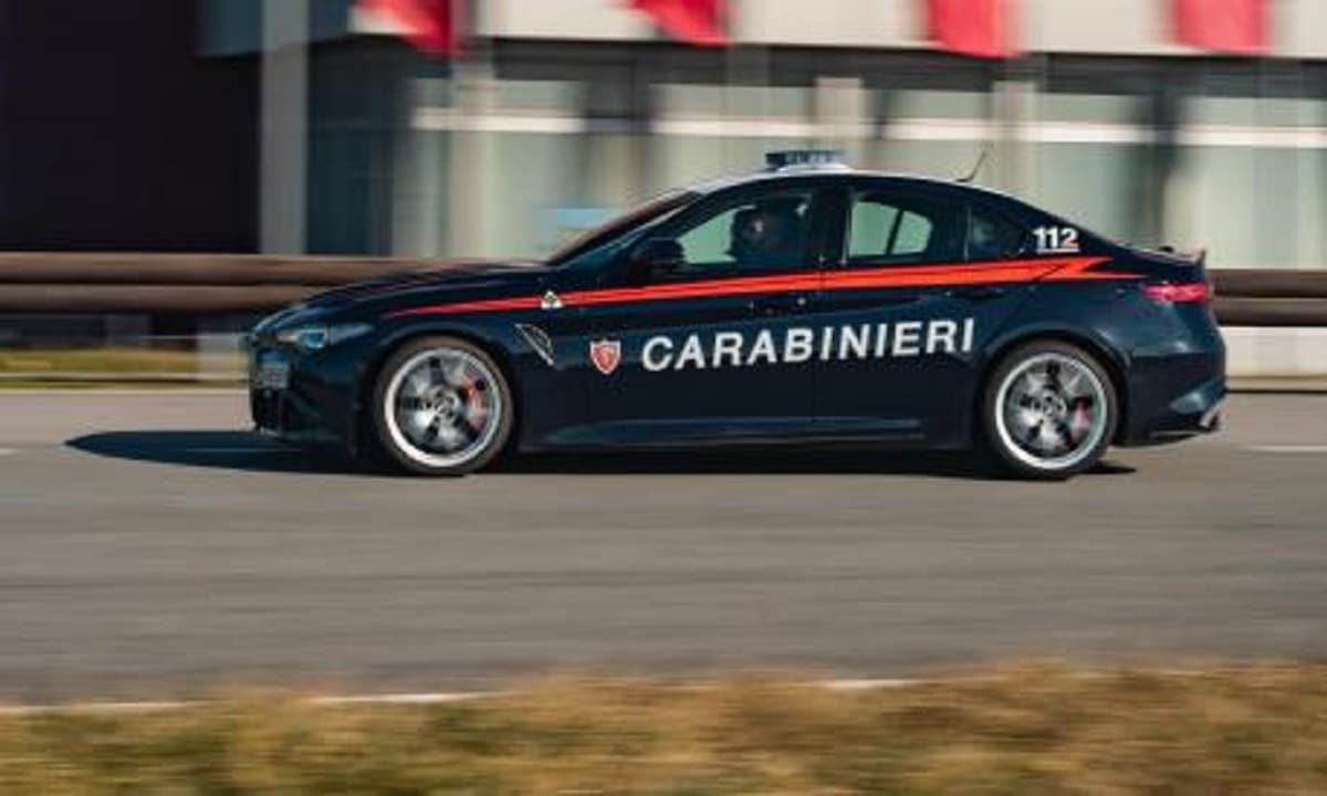 Carabiniere salva uomo colto da ictus