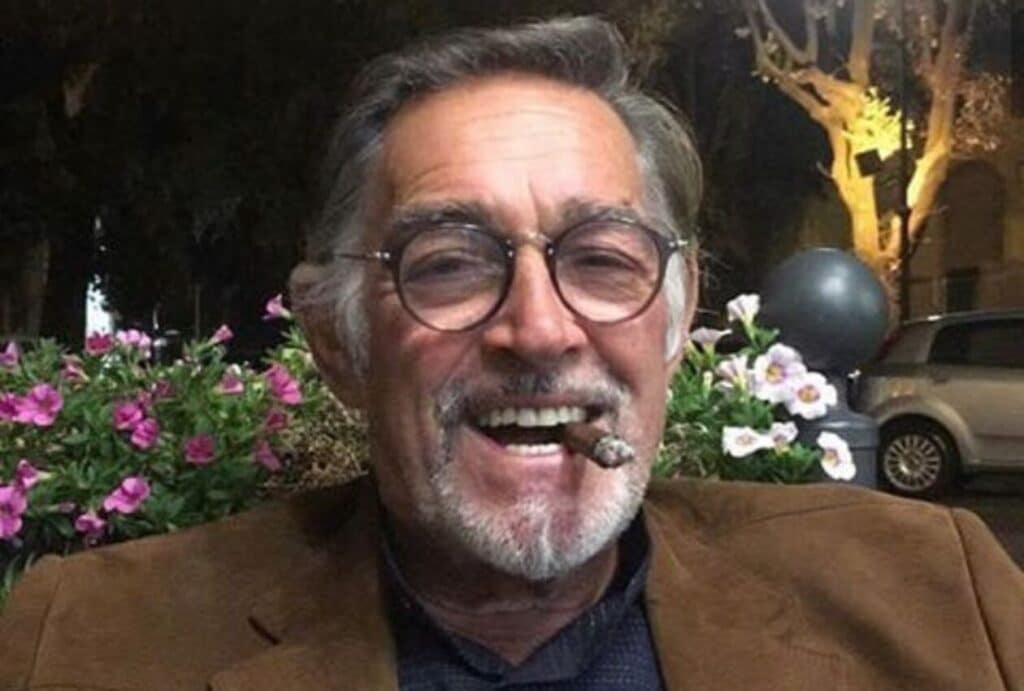 "Andrò in barca a farmi un giro della Grecia, una barca di 25 metri"