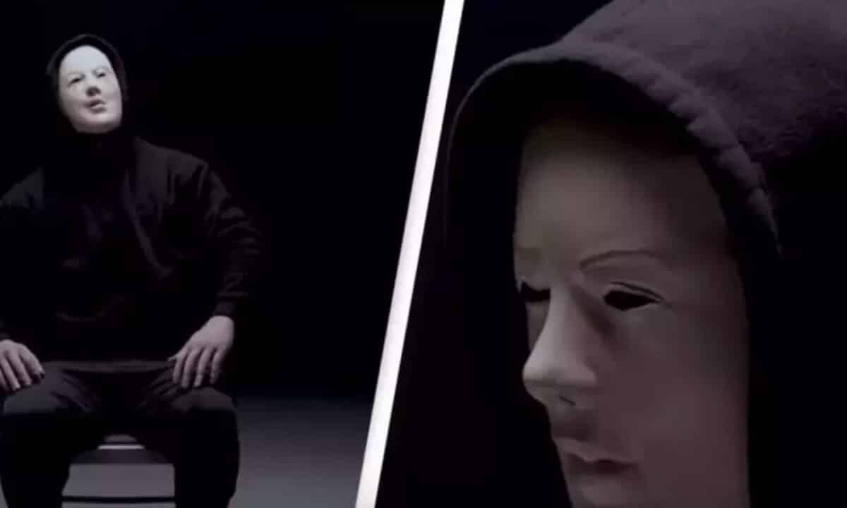 "Stavano spendendo tanto quanto un matrimonio di lusso, ed era fondamentalmente una gigantesca orgia di scambisti"