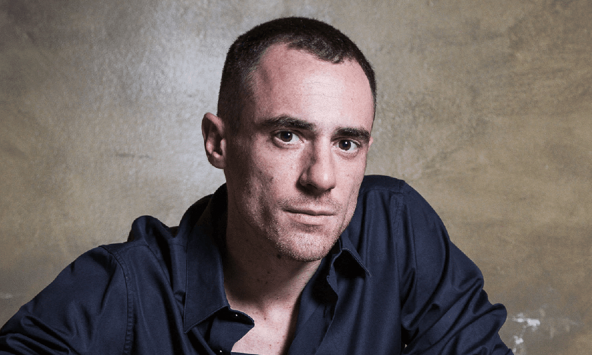 Il riservatissimo Elio Germano La mia vita sono cai miei, cosa sappiamo del suo privato