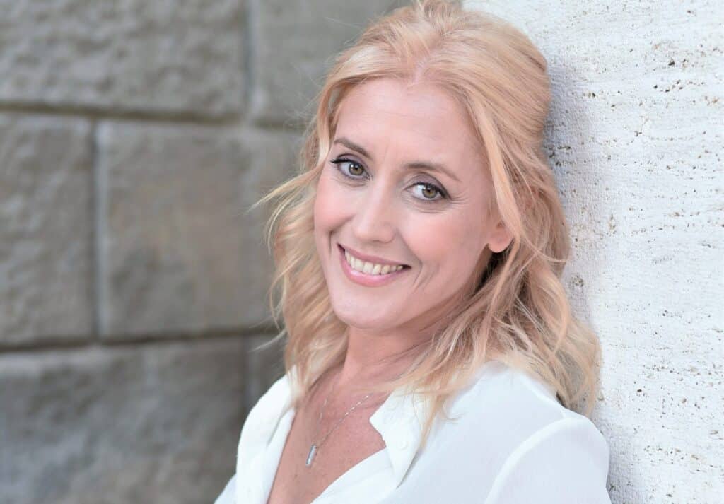 L'attrice era nota al grande pubblico per aver interpretato il ruolo della dottoressa Flavia Cortona nella soap Centovetrine