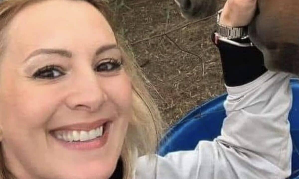 È successo a Cefalù, dove ieri è divampato un grosso incendio. L'ennesimo di tanti che stanno mettendo in ginocchio la Sicilia, e in particolare la provincia di Palermo