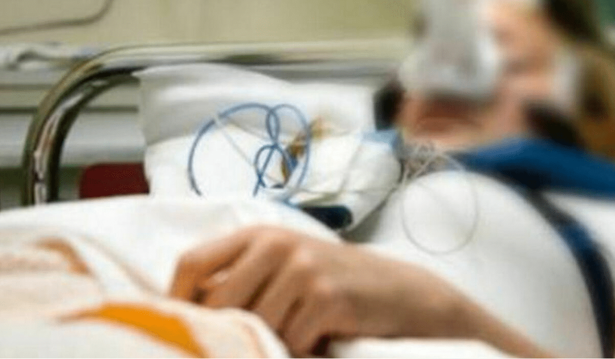 partorisce nel pannolone