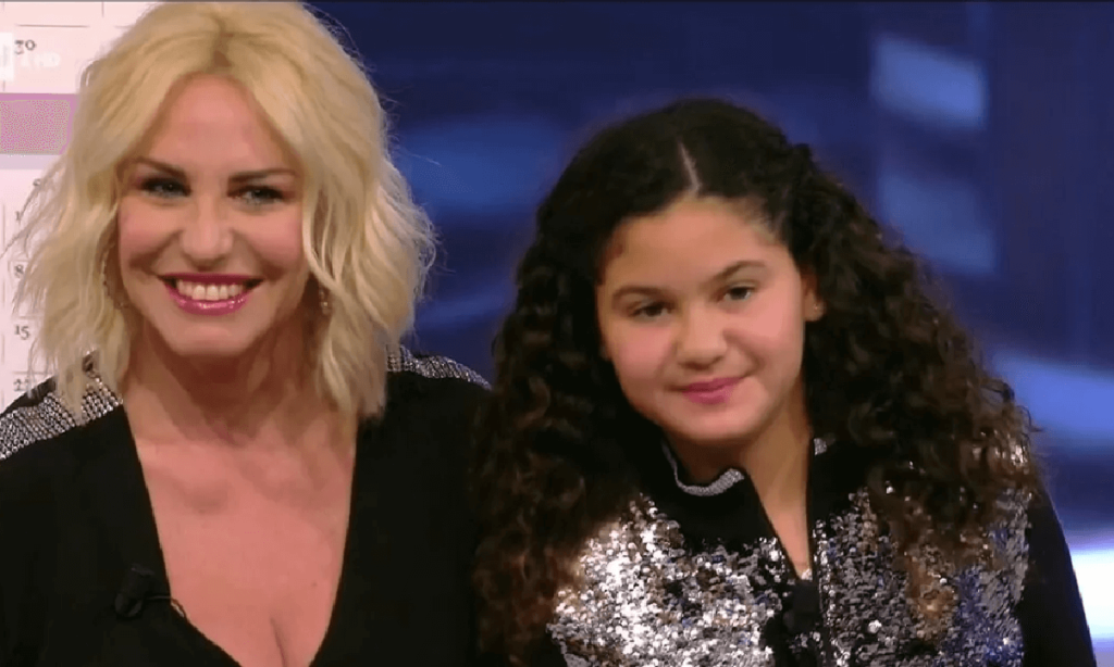 Antonella Clerici, la protezione da mamma per la figlia Maelle di 14 anni, l'intervista