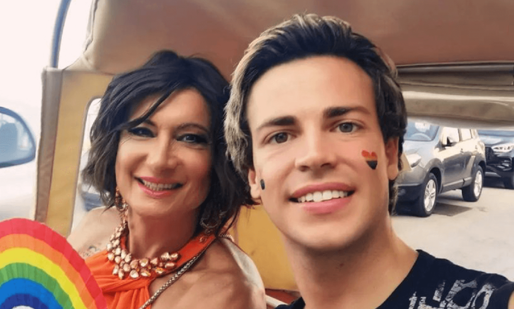 Luxuria parla del fidanzato Visto È ben più giovane di me!, il racconto di Vladimir