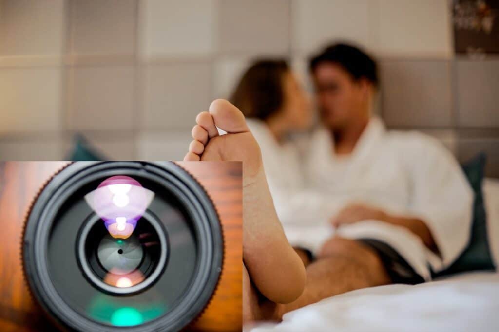 "Tua suocera ci ha fatto vedere tutti i vostri video bollenti", ha affermato un vicino