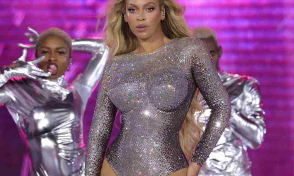 Colpo di scena: Beyoncé sbarca in Brasile dopo dieci anni di assenza