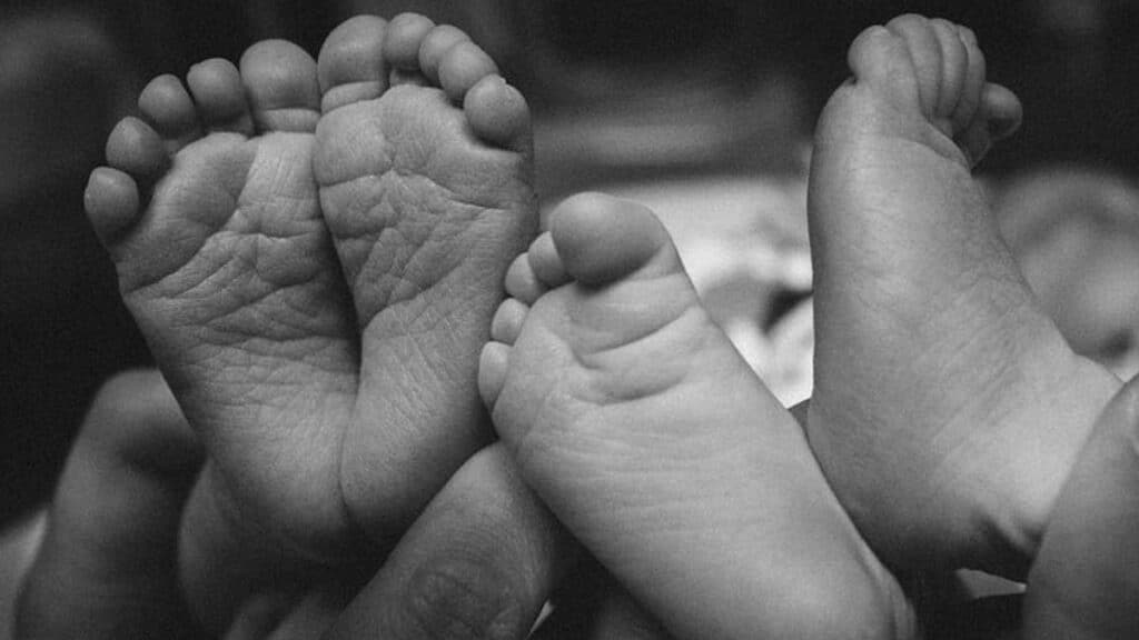 70enne partorisce due gemelli grazie alla fecondazione in vitro