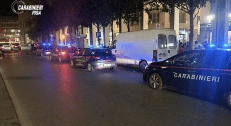 Accoltellamento a Pisa, 27enne ucciso a coltellate in centro