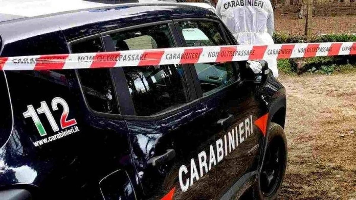 Omicidio a Prato, autotrasportatore ucciso a coltellate: fermati i due killer