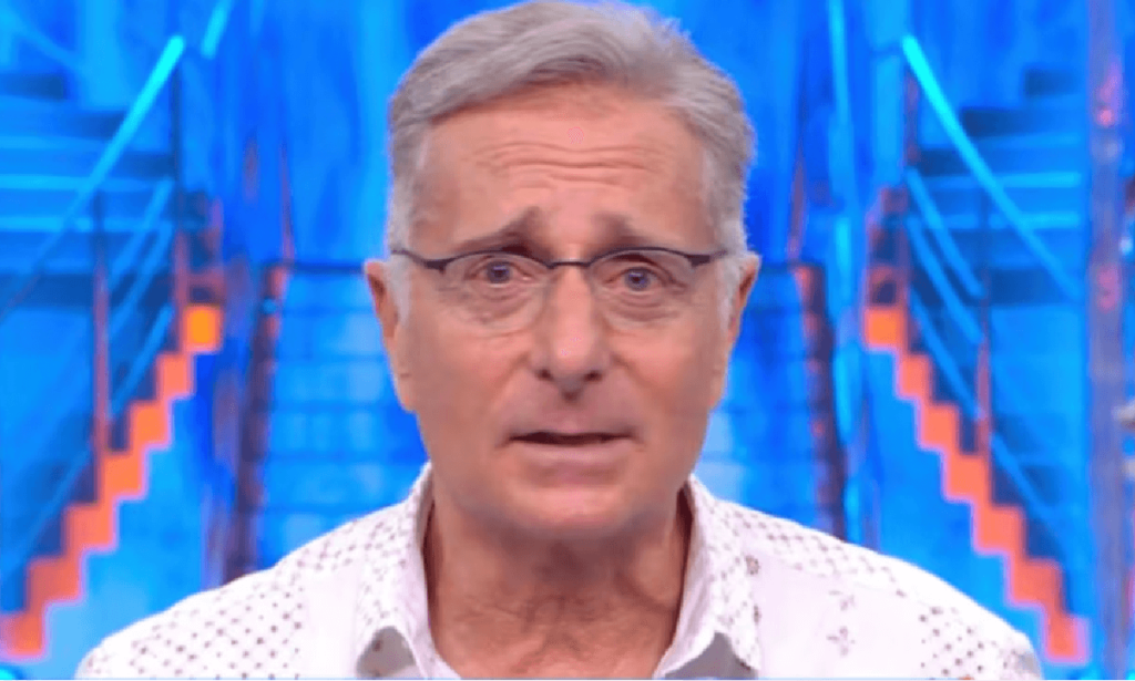 Paolo Bonolis, l'addio commosso a Ciao Darwin e il saluto alla figlia Silvia