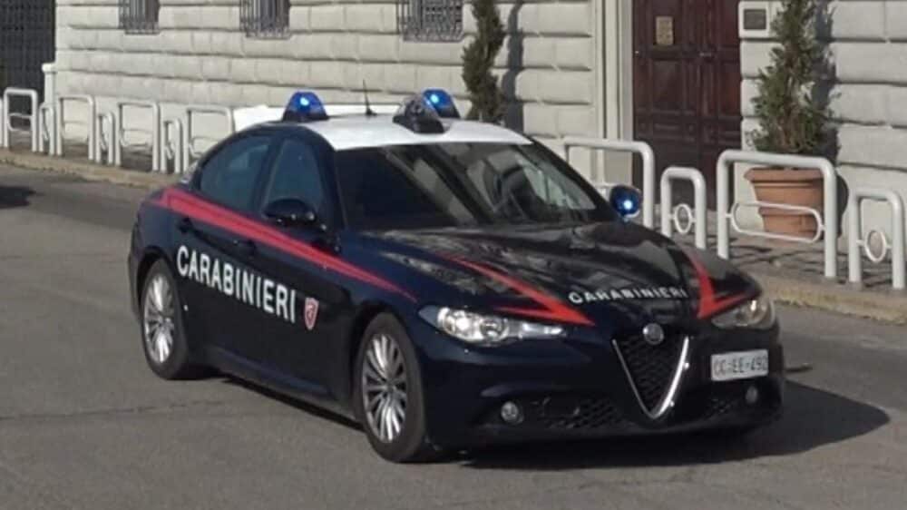 Nizza Monferrato, uccide il padre 50enne dopo una lite: fermata 19enne