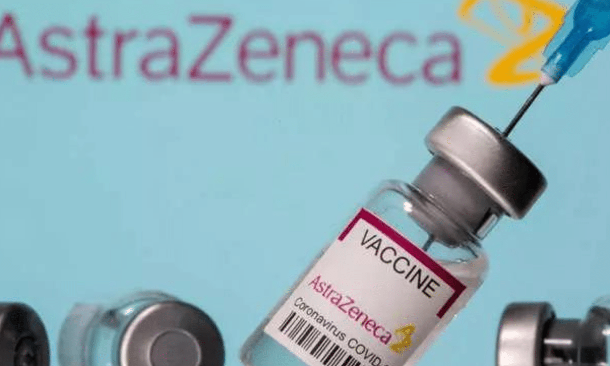 AstraZeneca ha ammesso in tribunale - per la prima volta in assoluto - che il suo vaccino potrebbe causare trombosi. E ora si prevede un maxi risarcimento