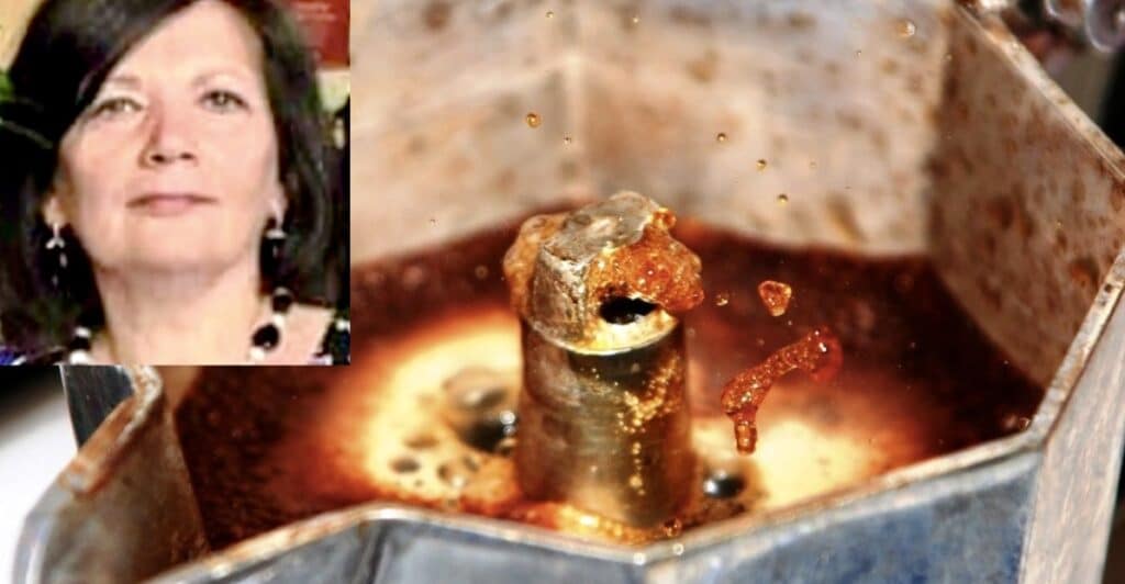 Lucia Taormina morta avvolta tra le fiamme