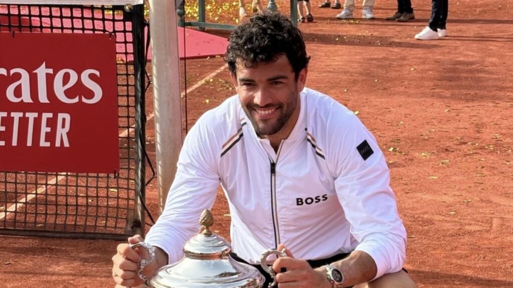 Con la vittoria su Carballes Baena il tennista romano ha ritrovato il sorriso ma non ha dimenticato il recente passato: "Il mio corpo non mi permetteva di giocare"
