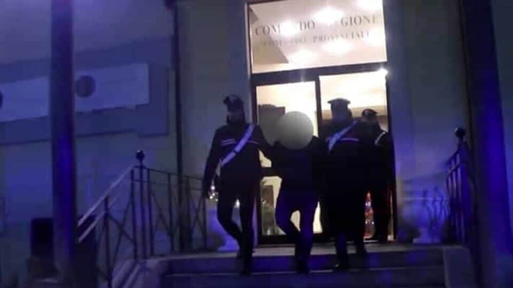 Omicidio a Parete, 74enne uccide il vicino con una pistola