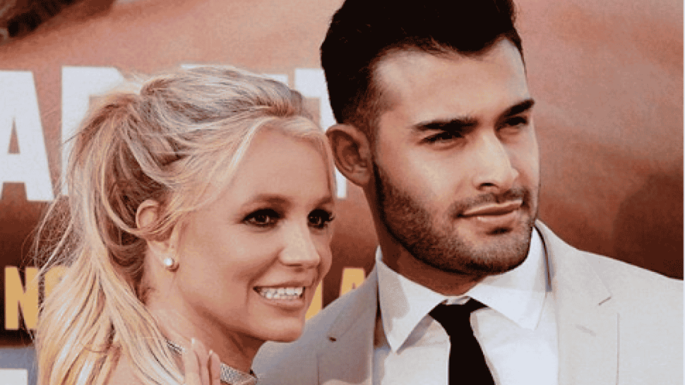 Britney Spears e Sam Asghari si separano, è ufficiale: “Rispettato l’accordo prematrimoniale”