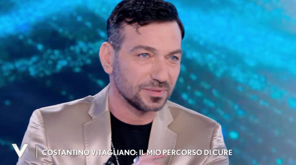 Costantino Vitagliano come sta dopo la malattia: "La terapia sta funzionando"