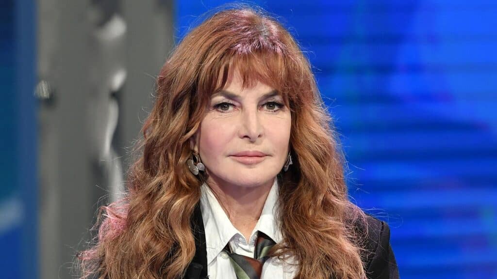 La rivelazione choc di Giuliana De Sio: “Andreotti mi corteggiava, mi scriveva lunghe lettere sentimentali”