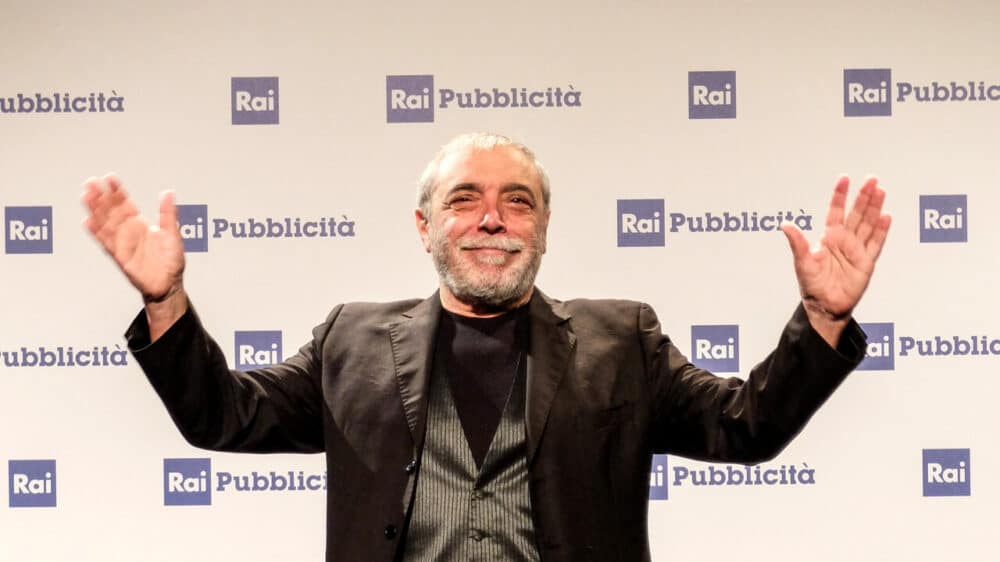 L'acchiappatalenti, Nino Frassica potrebbe rinunciare alla sua partecipazione